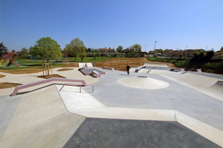 SAINT MARCEL LES VALENCe skatepark 03 768x512