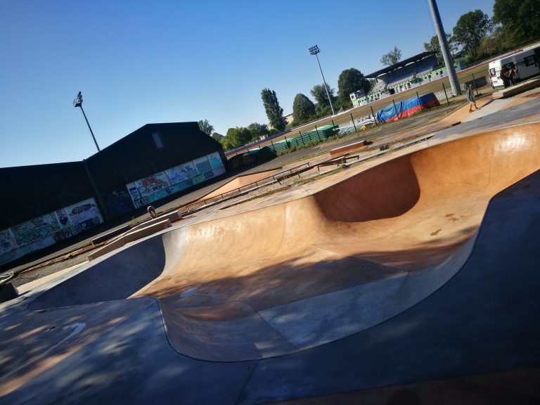 moulins bowl 01 768x576