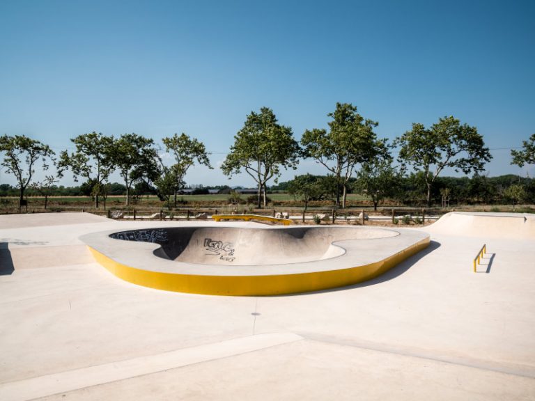 saint martin crau skatepark 768x576