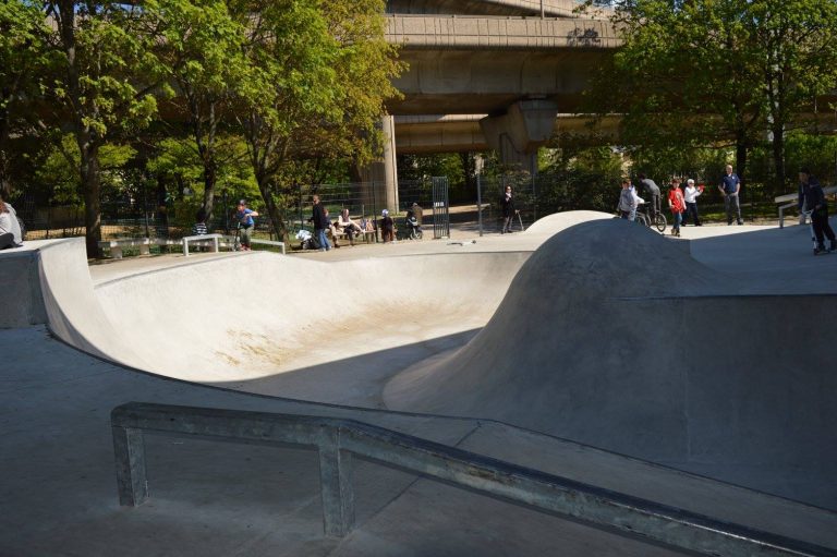 snake maisons alfort 768x511