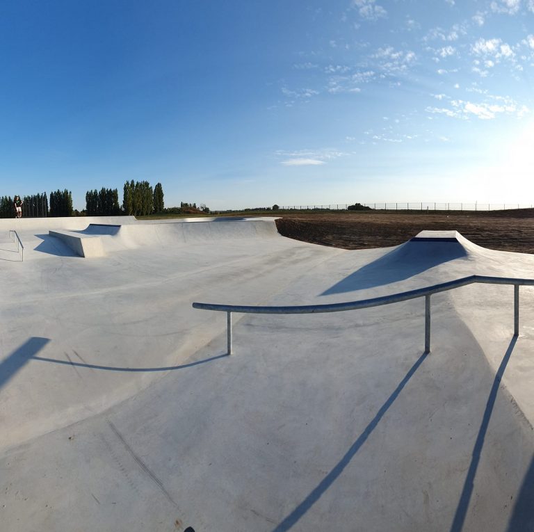 skatepark caudry 2 768x765