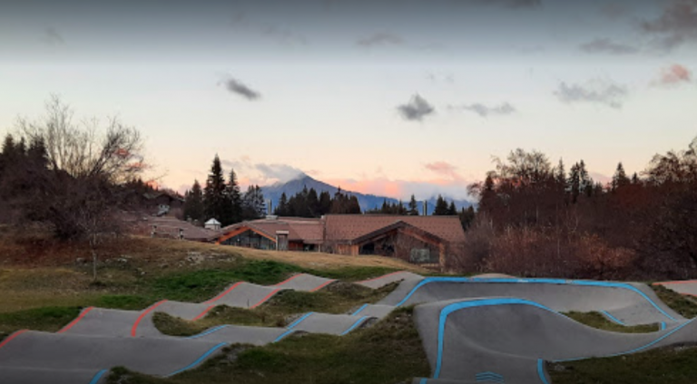 pumptrack les carroz 02 768x424