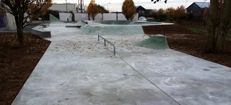 vaureal street 768x349