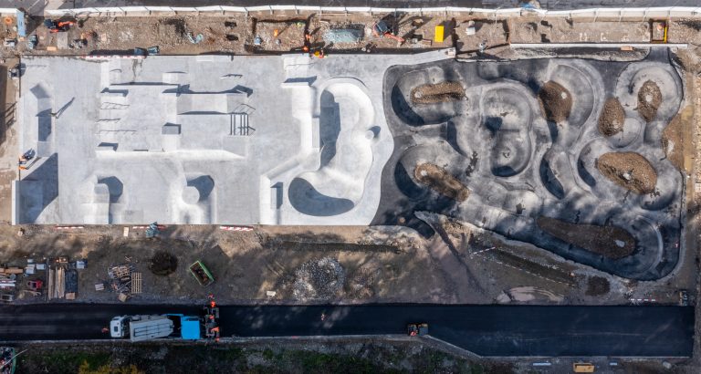 Skatepark bulle Full lege 768x410