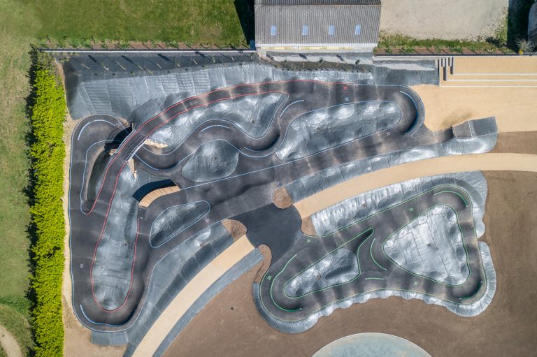 plouhinec pumptrack ciel 768x511
