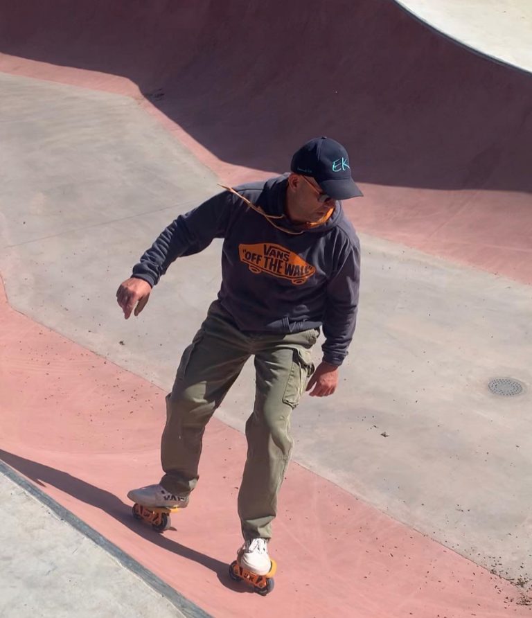 rollo dinan77 768x892