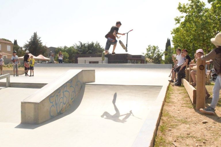 skatepark scooter charleval 768x512
