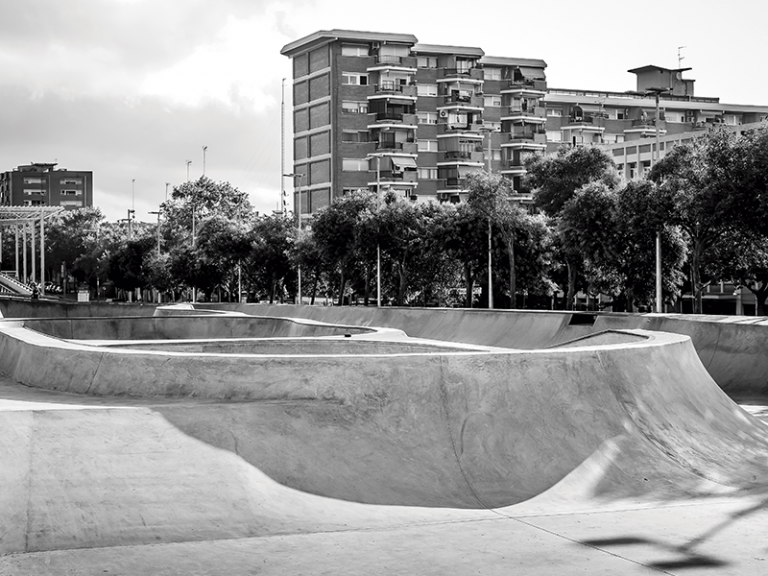 skatepark guineueta 800x600 2 768x576