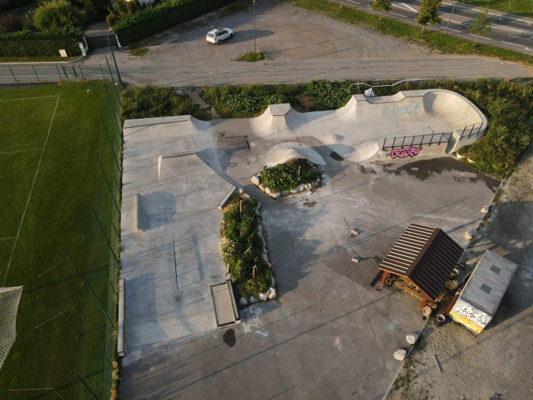 skatepark sciez sur leman  768x576