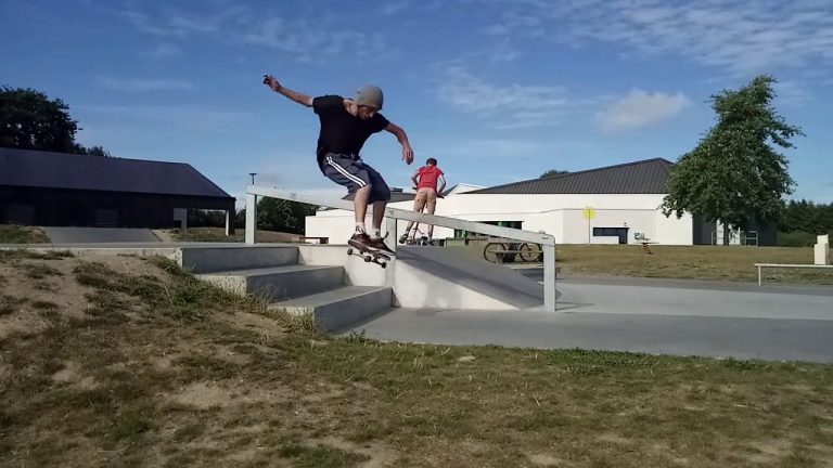 nose slide locoal 768x432