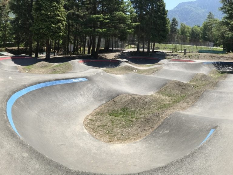 Pumptrack enrobe Aigueblanche 768x576