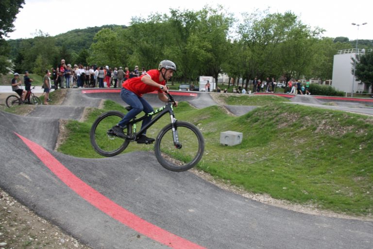 pumptrack bourgoin jallieu 02 768x512
