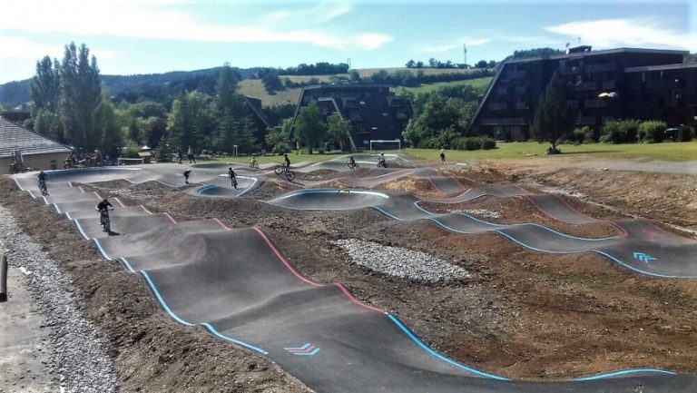 Pumptrack de Saint Jean de Montclar 01 768x433