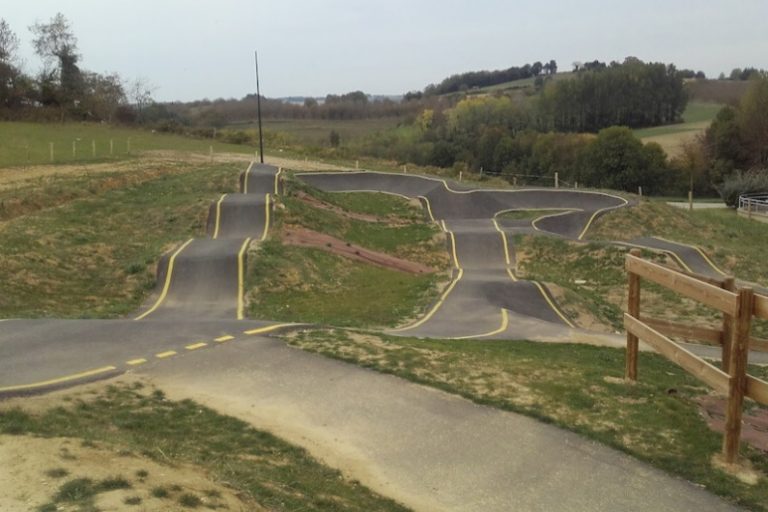 Pumptrack de Saint Martin dAout 01 768x512