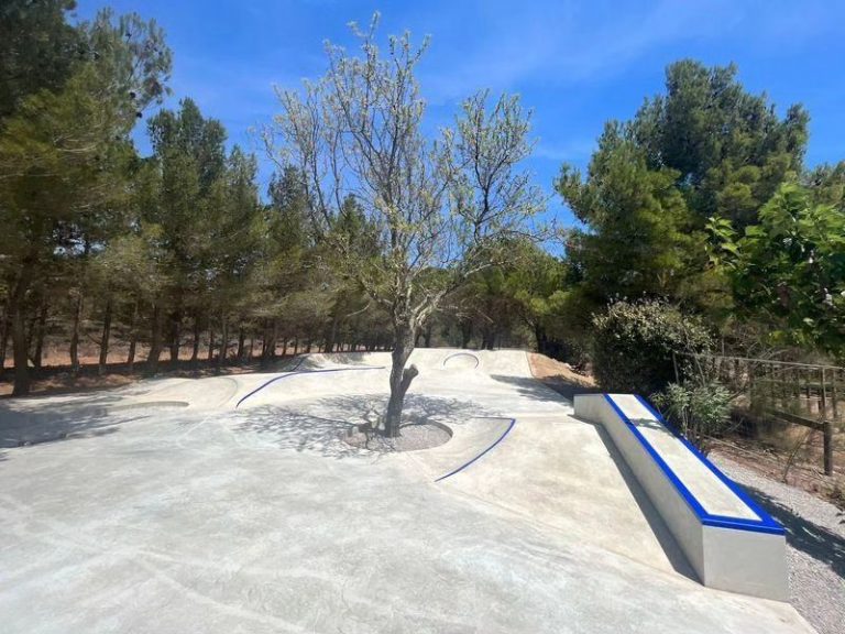 Skatepark Opoul Perillos 01 768x576