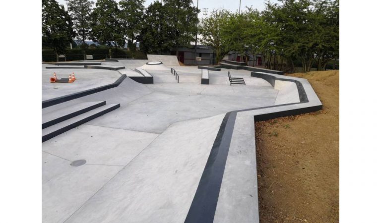 Skatepark Val de Reuil 06 768x450
