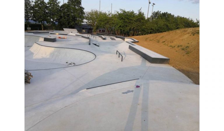 Skatepark Val de Reuil 08 768x450
