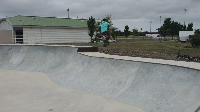 skatepark Saint p̂ierre doleron 01 768x432