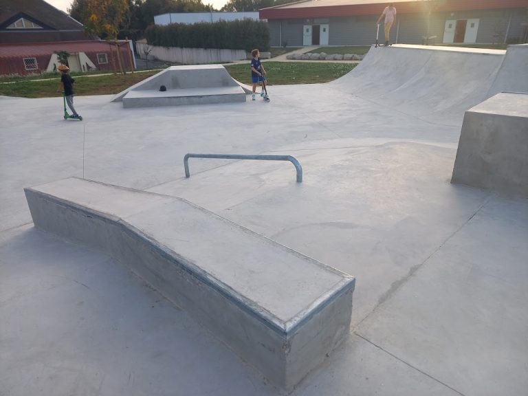 Skatepark de Teyran 06 768x576