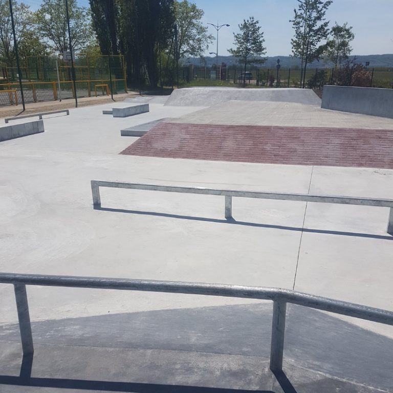 skatepark de corbas 03 768x768