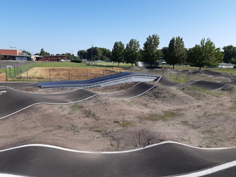Pumptrack Villenave dOrnon 02 768x576