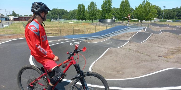 Pumptrack Villenave dOrnon 09 768x384