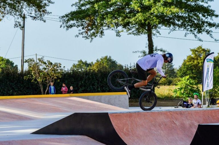 skatepark Saint Mars du Desert 768x509