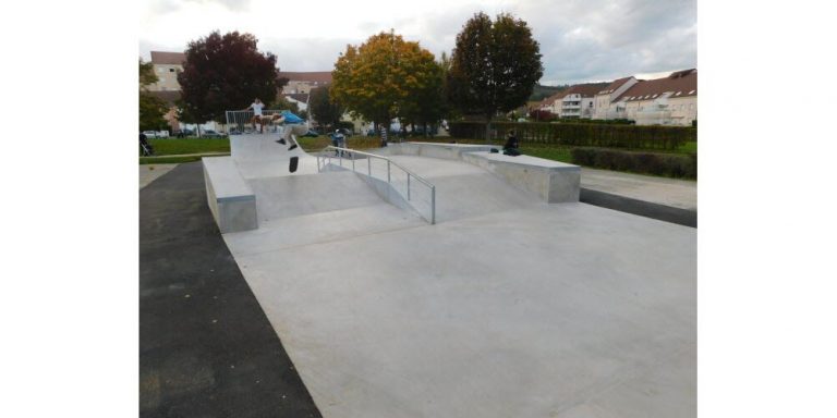 Skatepark de Chenove 02  768x384