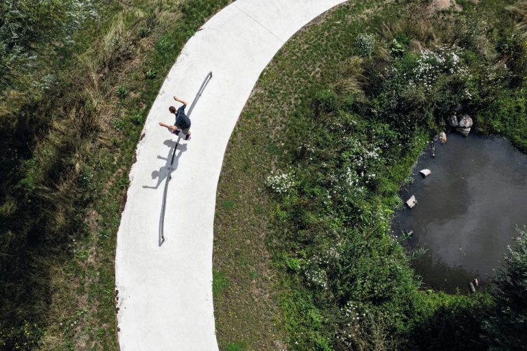 Skatepark de Aire sur la Lys aerien grind 768x512