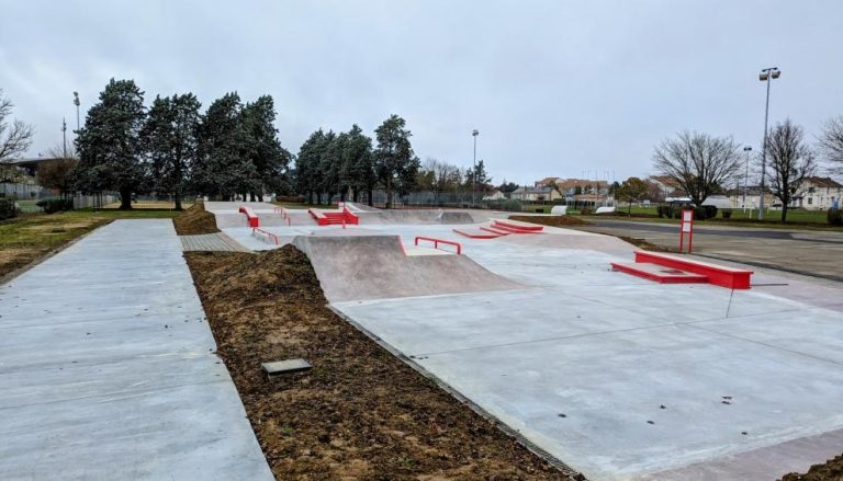skatepark poitiers 768x439