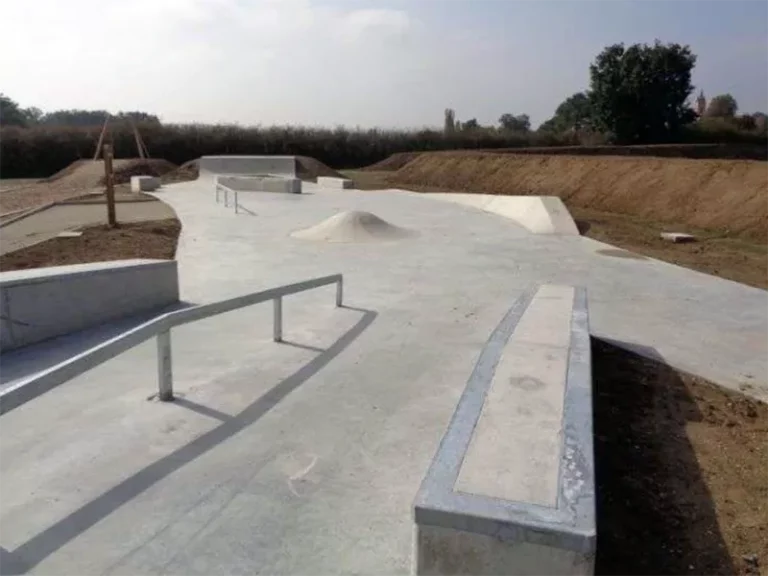 FF651847 9559 4C96 A0A8 9D416CBAF79F 768x576