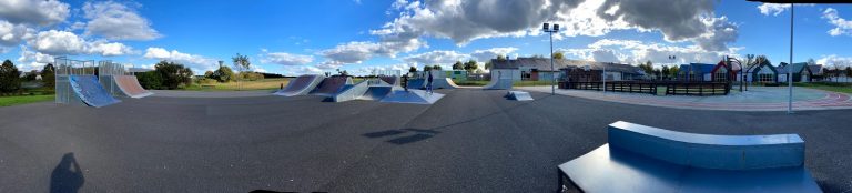 Skatepark Dampierre en Burly 03 768x174