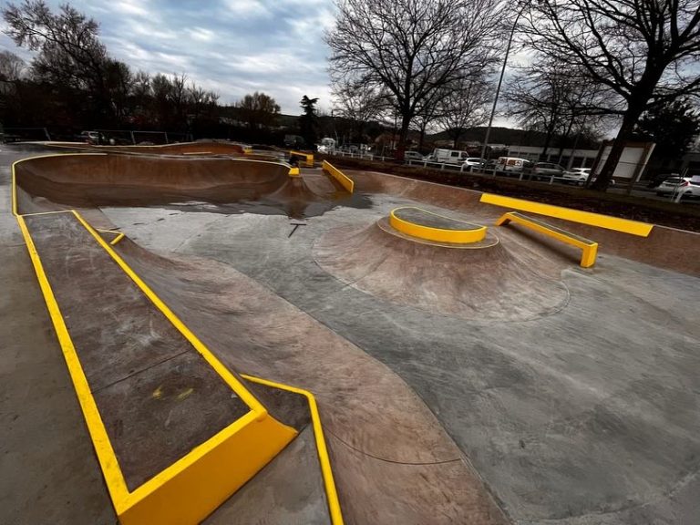 skatepark de brignais 03 768x576