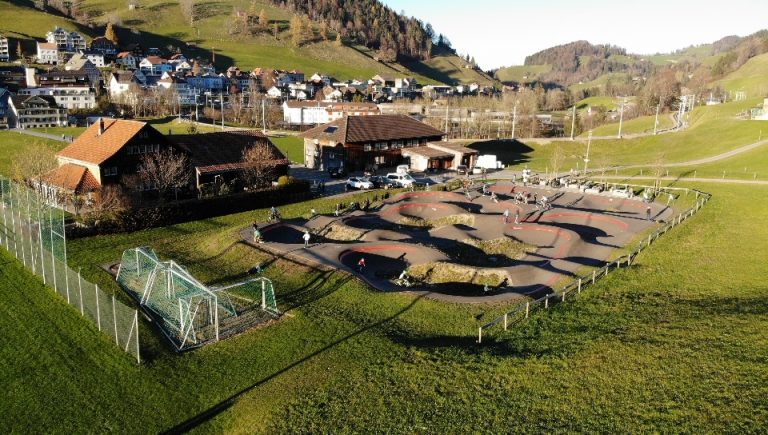 Pumptrack dUrnasch 768x435