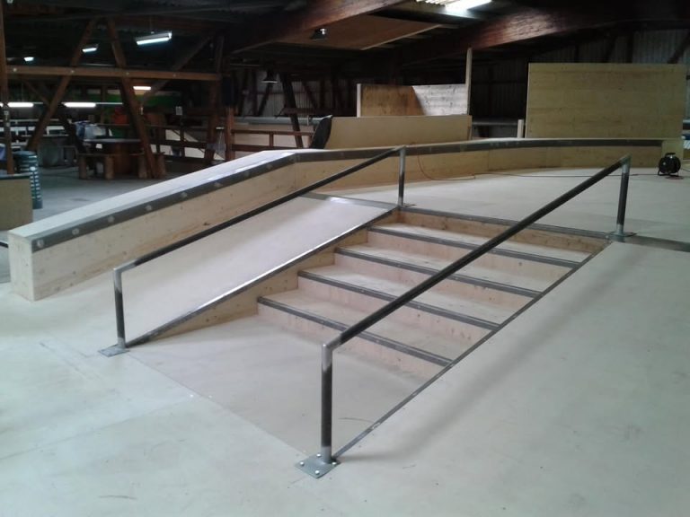 street lausanne02 768x576