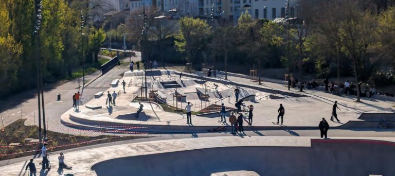 Skatepark caluire et cuire05 768x342