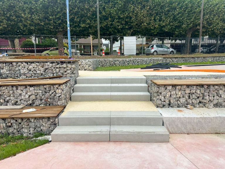 Stairs Gournay sur Marne 768x576