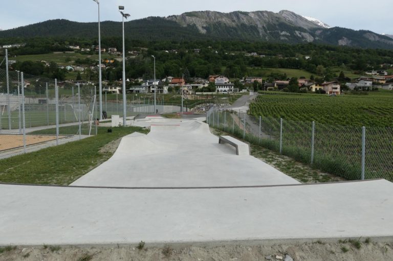 Skatepark saviese flat 768x511