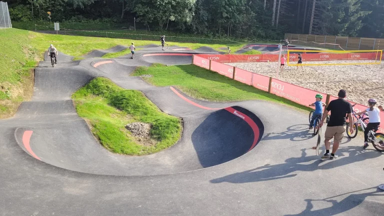 pumptrack leysin 768x432