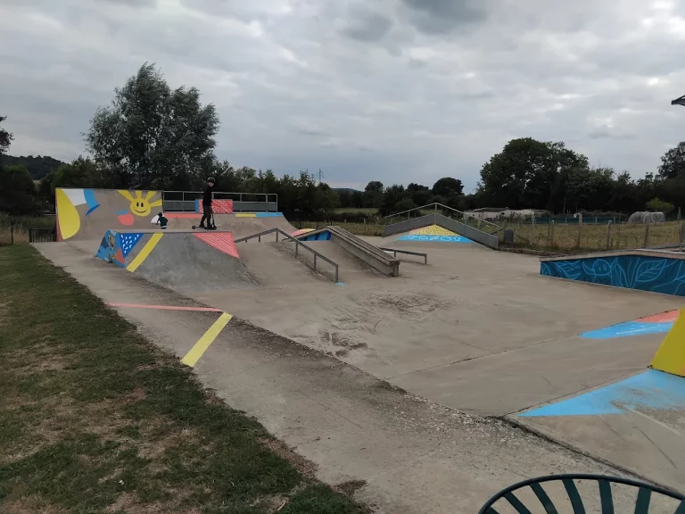 Skatepark de Le Theil sur Huisne 02 768x576