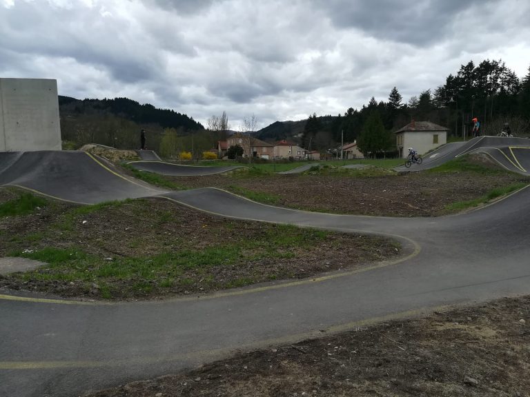 pumptrack de renaison 04 768x576