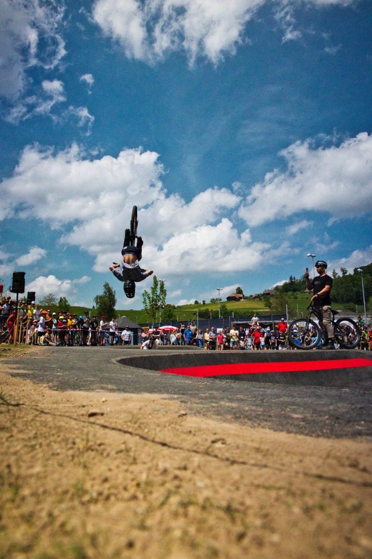 pumptrack de sumiswald tete en bas 768x1152