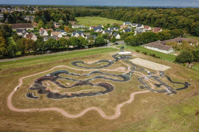 Pumptrack grand Couronne05 768x512