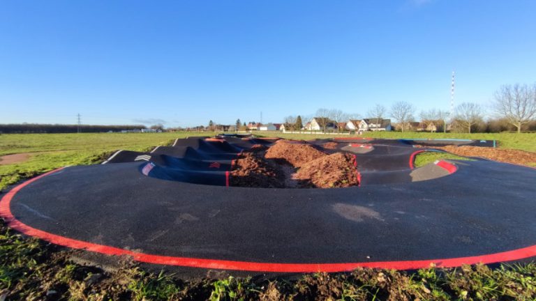 Pumptrack grand Couronne07 768x432