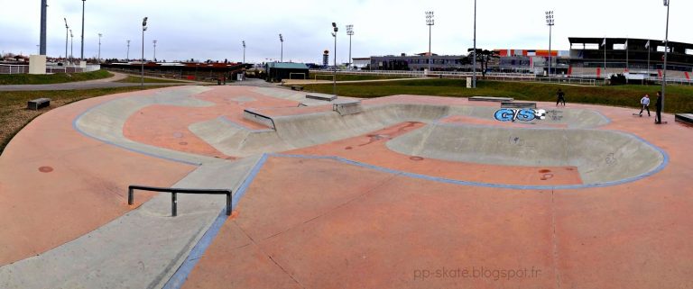 Skatepark Vaulx en Velin 7 768x321