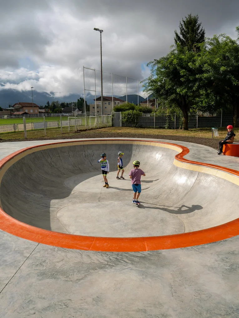Skatepark de Varces Allieres et Risset 05 Bowl