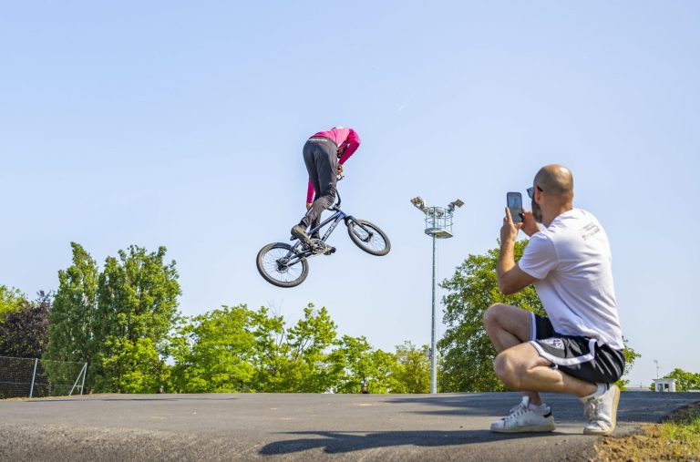 pumptrack roubais air bmx 768x507