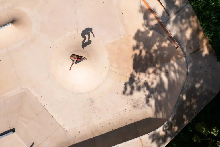 iO Skateparks skate beton concrete hormigon isle adam france pigment bowl street leo romero prorider 4 scaled 1 768x512