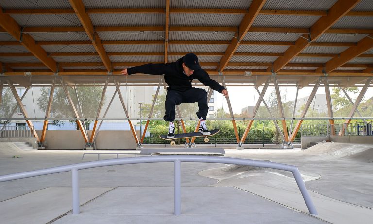 Skatepark de Mantes la Jolie 06 768x461
