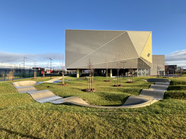 pumptrack de mennecy 768x576